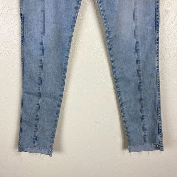 AG Adriano Goldschmied Farrah Skinny Ankle Jeans Sz 28 Stepped Hem Skylight Wash - Picture 5 of 11